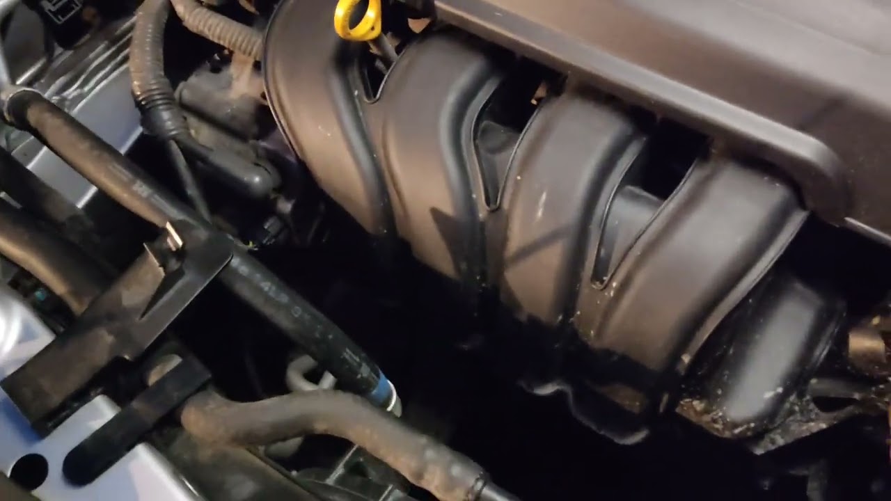 Toyota Corolla E150, 4ZZ-FE, работа генератора Denso 27060-22260 после замены подшипников.