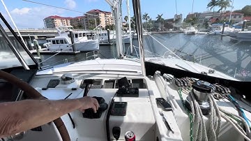 How to dock a large Sail Catamaran