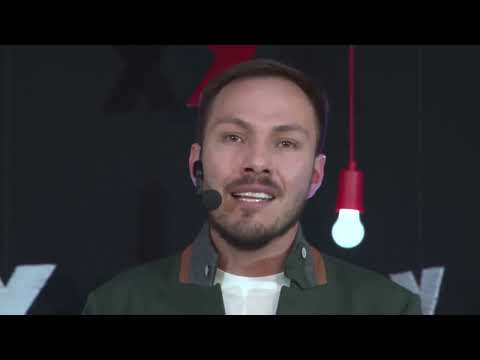¿Tiene relación lo indígena con internet? | Fabian Espinoza | TEDxUCB