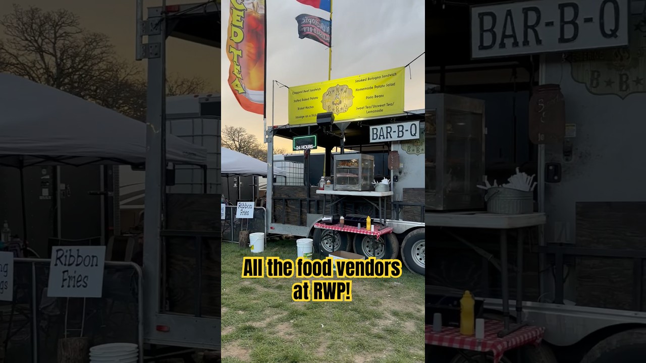 All the food vendors at redneck paychecks! Tell me which one was your favorite!!