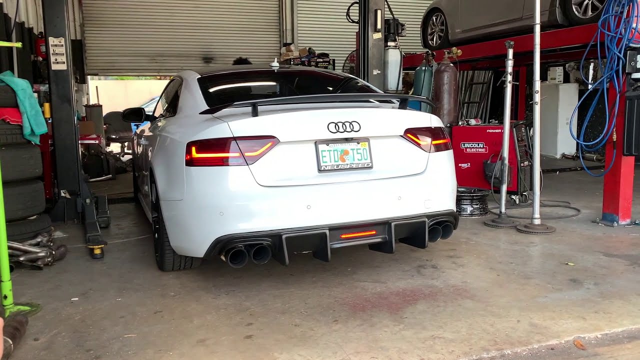 Выхлопная система Audi s5 ECS Tuning (ОЧЕНЬ ОЧЕНЬ громкая)