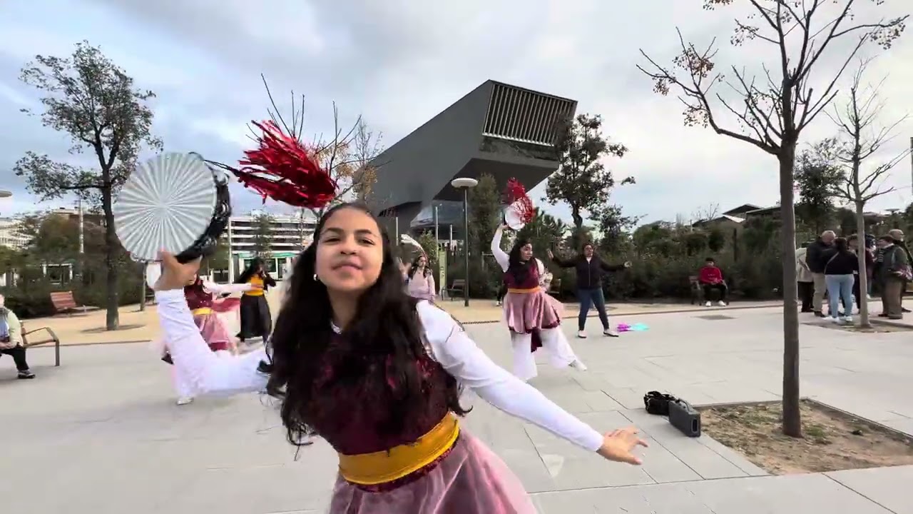 Danza/ Desierto en el paraíso// Ebenezer Honduras 