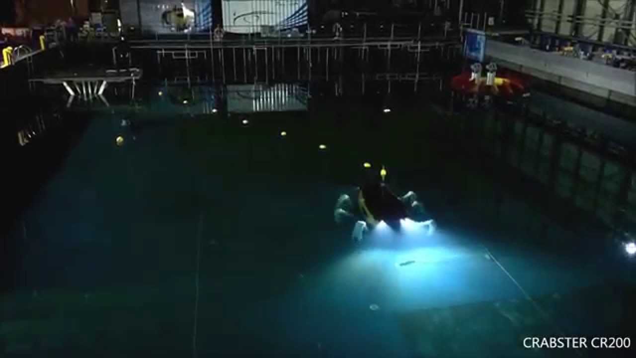 Crabster CR200: Automatic way point tracking with fixed heading (crab gait)