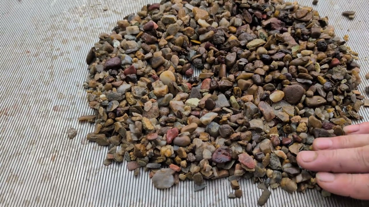 49,25 карата сапфира и летняя буря