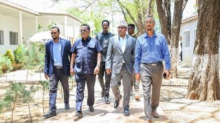 Qaar kamid ah Wasiirrada XFS oo maanta shacabka reer Baydhaba kulan kula qaatay gudaha magaalada screenshot 3
