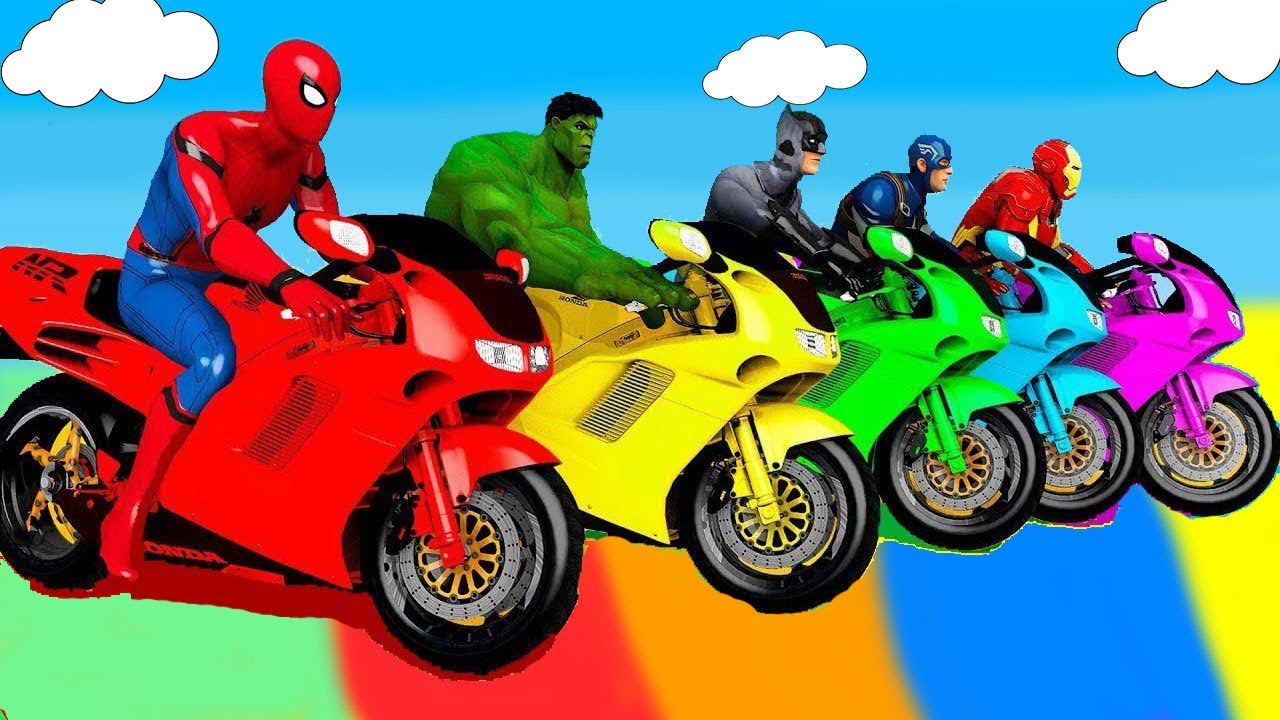 الأبطال الخارقين على القضبان دوامة قمع جسر 🏍️🐱‍SPIDER MAN!on Motorcycle in Spiral Bridge Stunt Rid