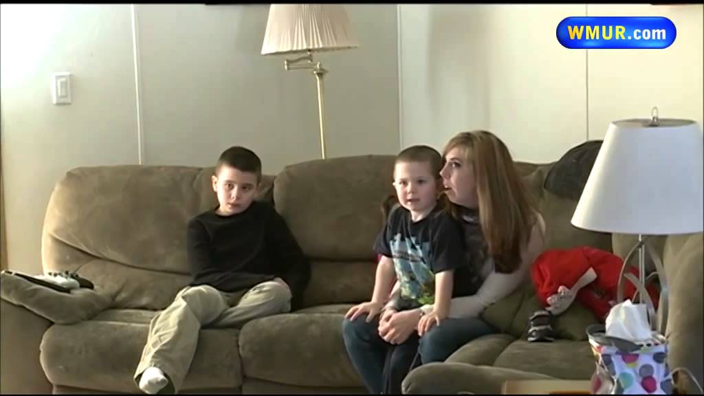 Soldier returns home early to surprise son at Farmington school