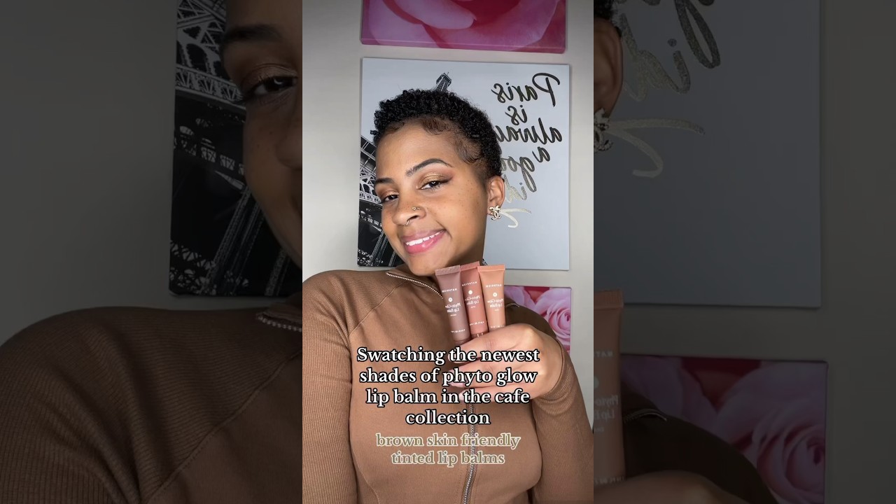 video NATURIUM Phyto-Glow Lip Balm