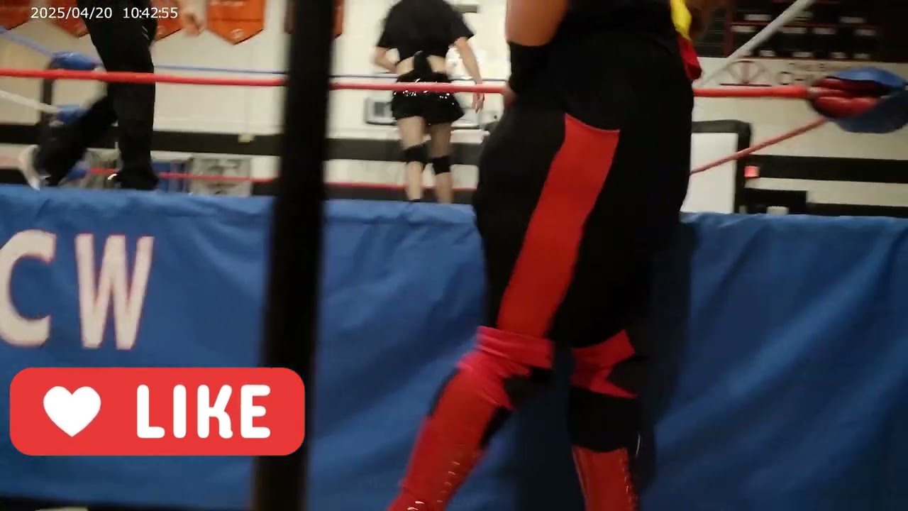 Don't Miss Out: Victor Crawes vs. Transgender Wrestler Roxy in Virginia!