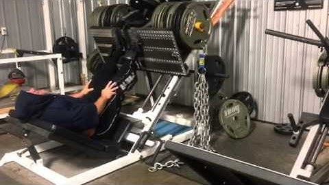 elitefts.com — Leg Press with Chains