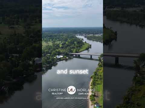 1525 Moccasin Trail, Benton Harbor, MI home video tour