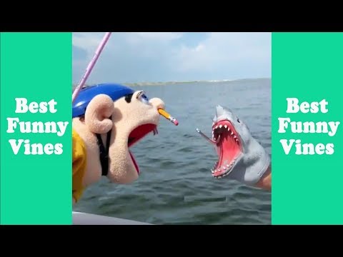 funny-shark-puppet-compilation-2019-|-shark-puppet-clips---best-funny-vines