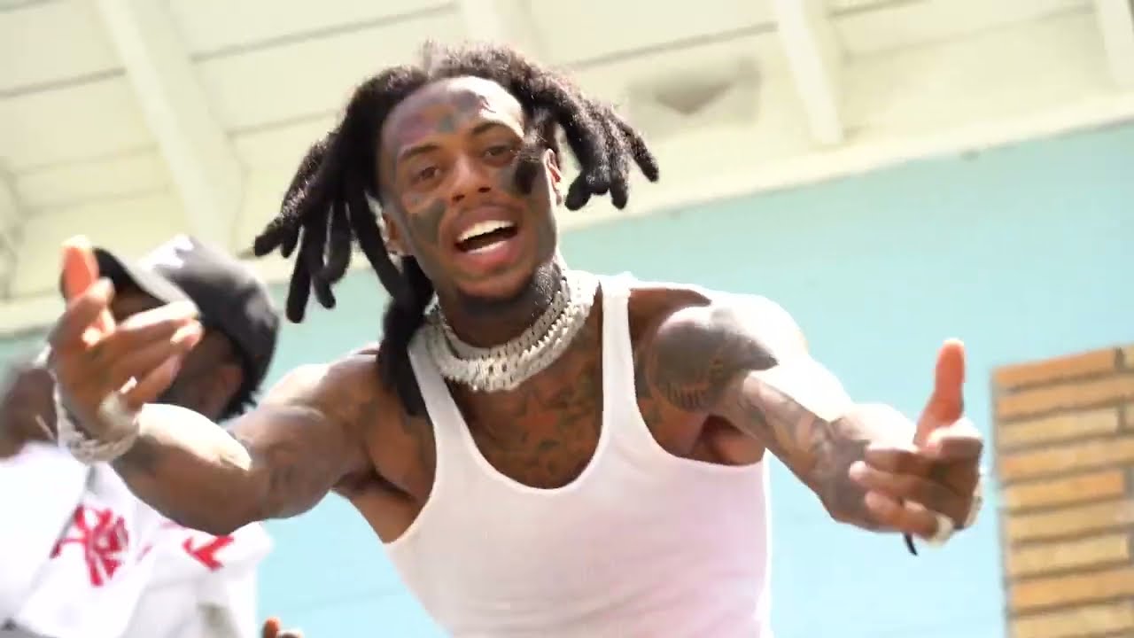 Holy Gabbana - Holy Flow (Official)