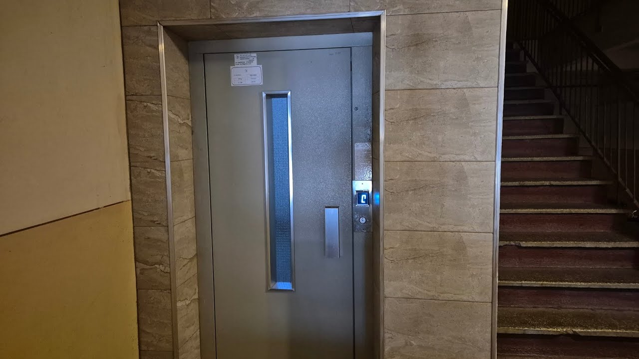 Nice modernized 1988 IFMA 2-speed traction elevator at Str. Regele Ferdinand 10, Sibiu, RO