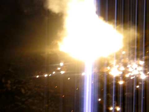 Water Into Magnesium Explosion Youtube