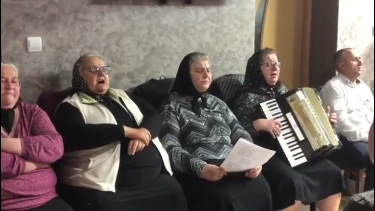 Colaj muzica crestina cu cantece vechi : MERITA ASCULTAT