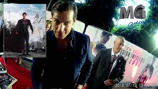 Henry Cavill's Epic Autograph Signing at Mission Impossible 6 Fallout UK Premiere in London