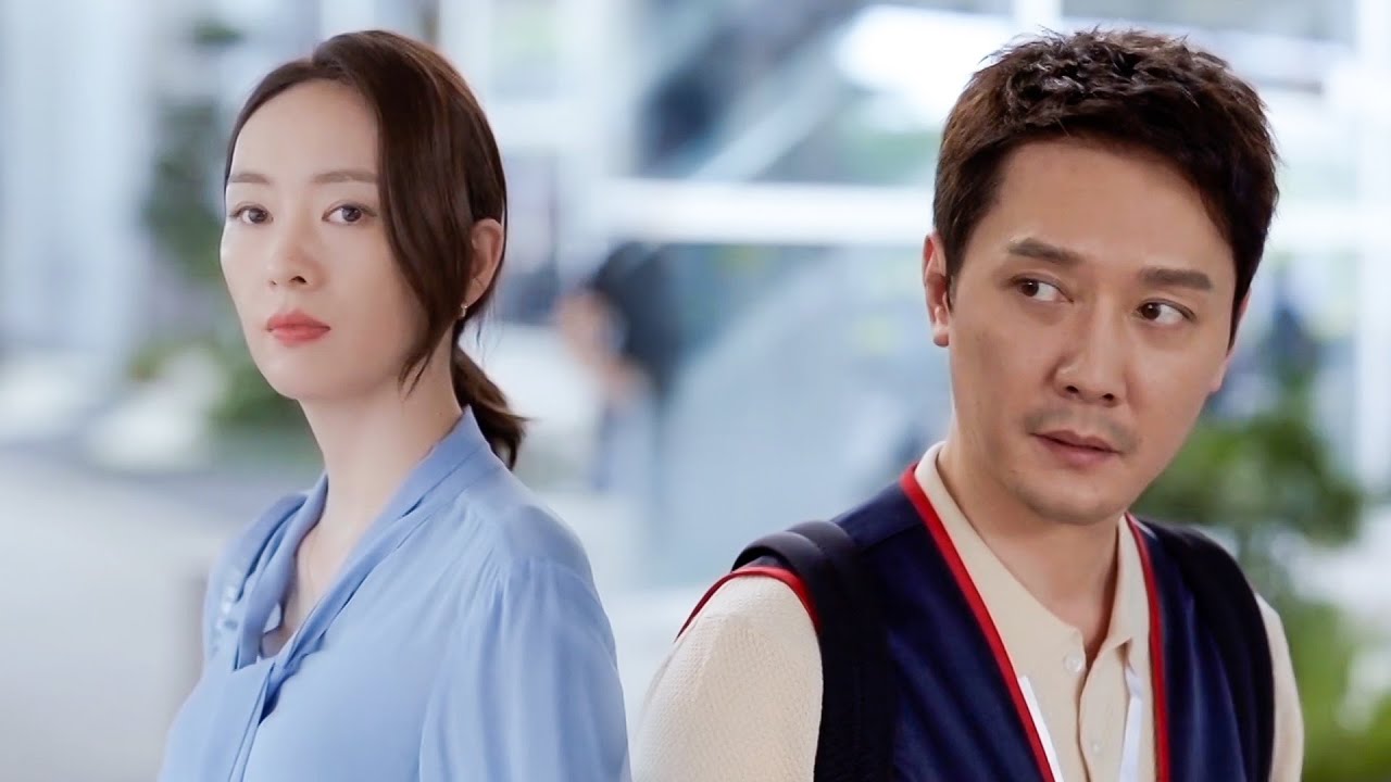 After 10 years, she met her ex-husband and learned the truth. She broke down completely!