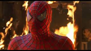 Spider-man dodges Green Goblin's razor blades in real speed