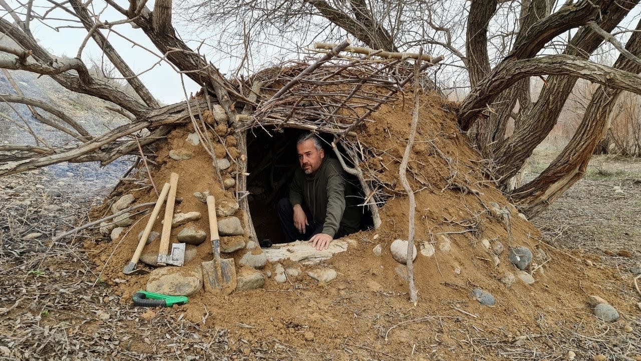 Natural Shelter From Wood and Earth,  Primitive Fireplace Construction, 2 Days Camp, Walnut bread.