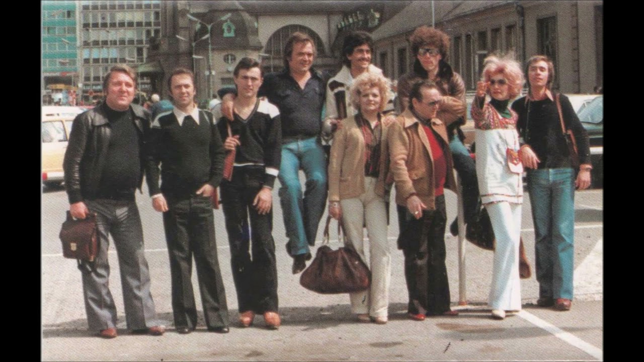 I VAGABONDI canzone valzer di G. Negroni-T. Marani- Orchestra FOLKLORE DI ROMAGNA