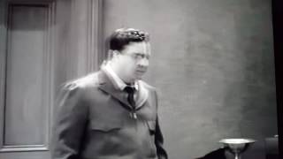 RALPH CAN'T GET A JOB : HONEYMOONERS