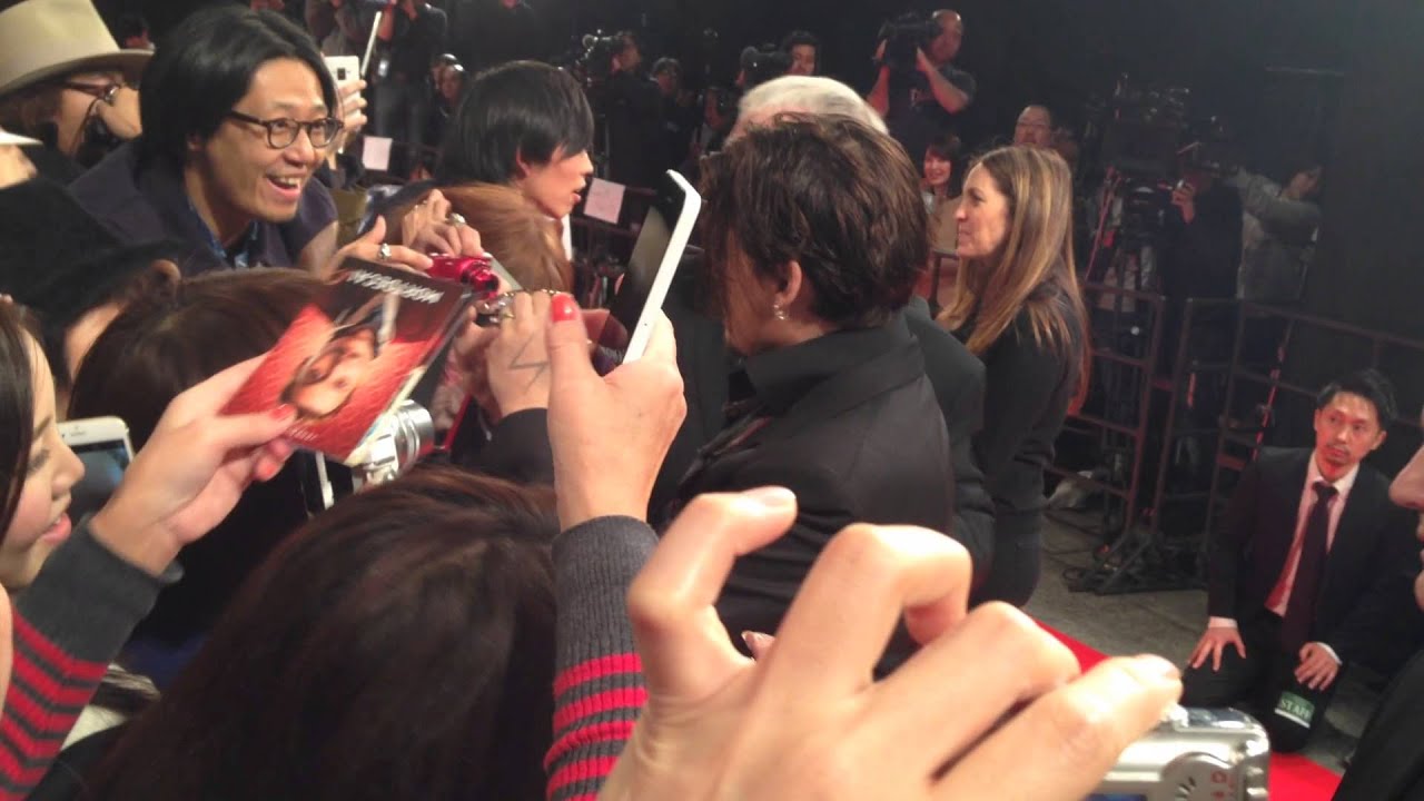 Mortdecai Japan Premiere Johnny S Heartart