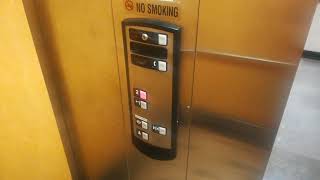 Creepy Elevator - Dillard's - Countryside Mall - Clearwater, FL