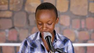 UWASE GIHOZO Louange plays and sings HOW GREAT THOU ART in C major