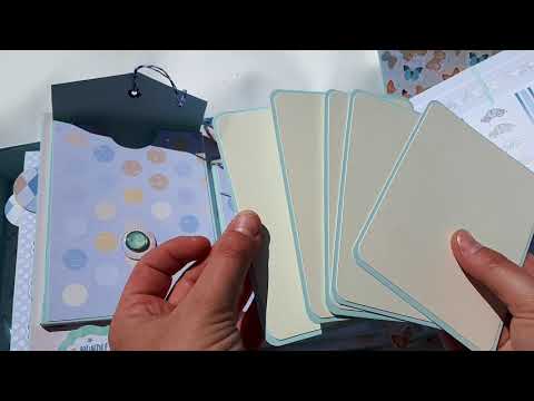 Scrapbooking mini album