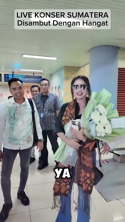 Dewi Persik Live Concert in Sumatra Palembang #dewipersik #dangdut #funny #sumatera