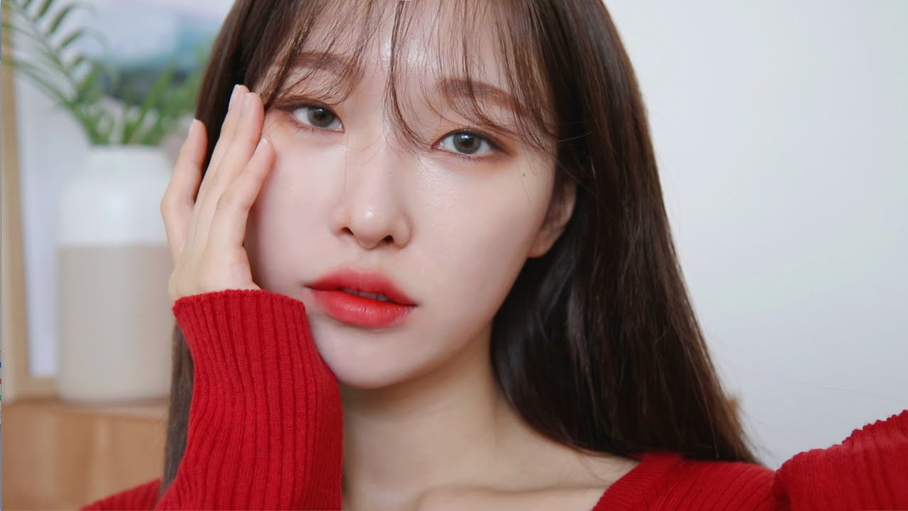 YouTube thumbnail, ARANG makeup artist