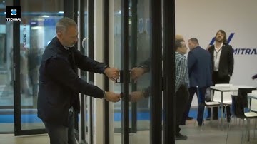 CỬA ĐI XẾP TRƯỢT VUÔNG GÓC TECHNAL - GSM WINDOWS