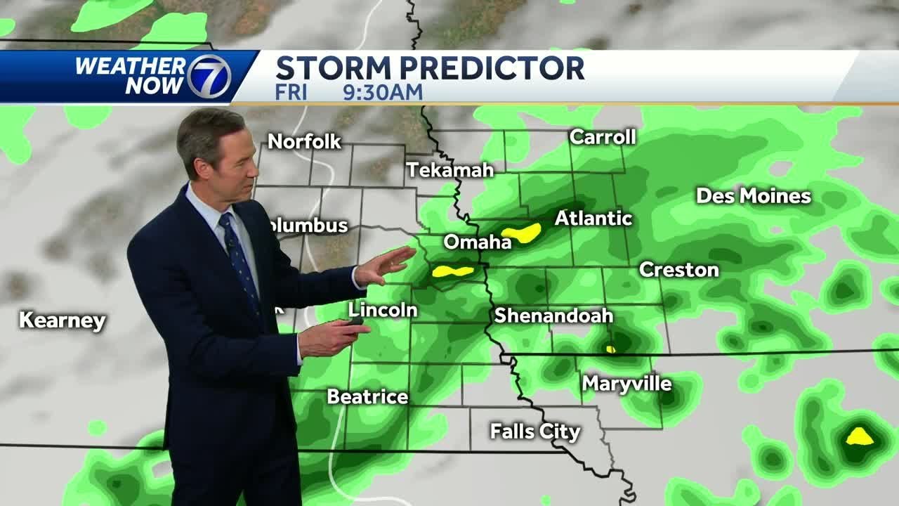 Rain chance Friday morning - YouTube