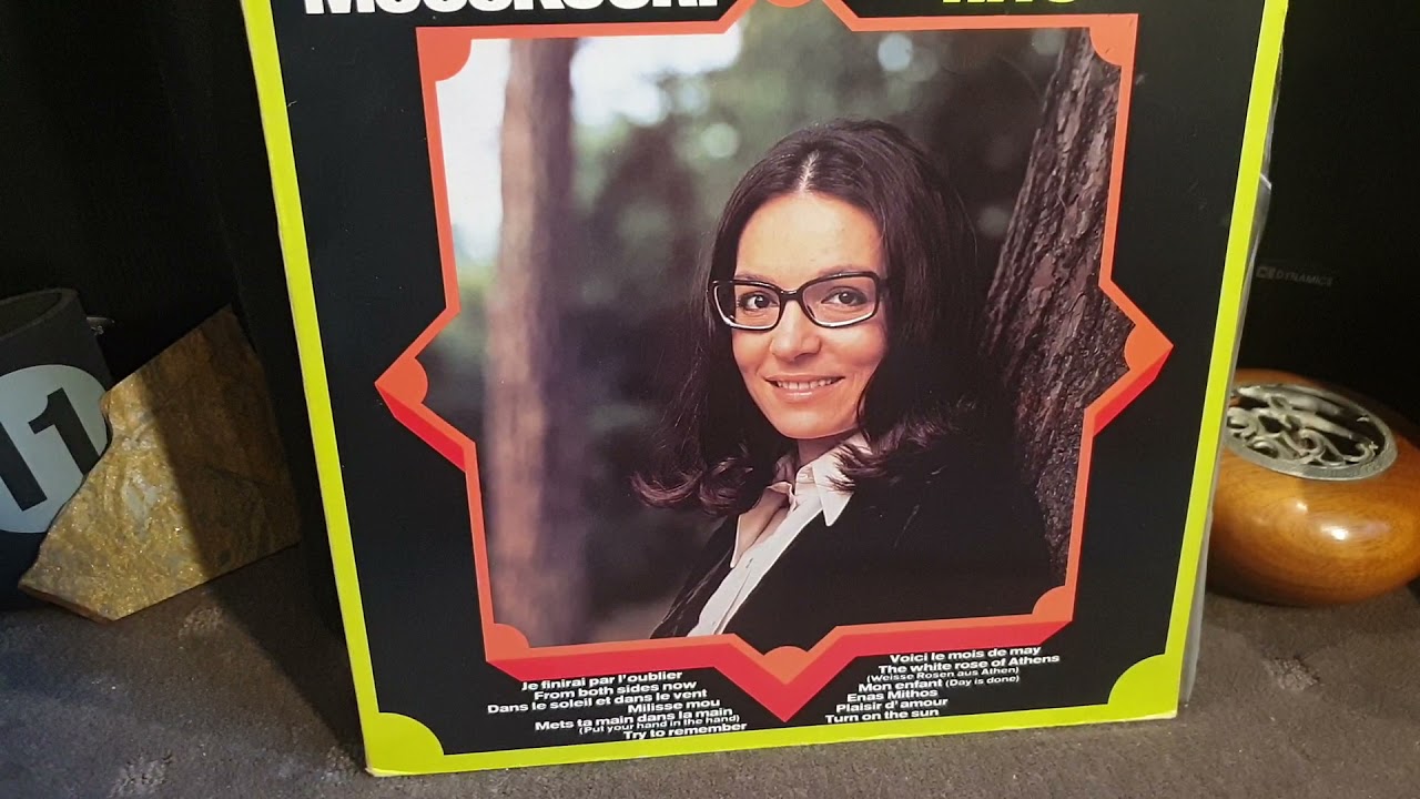 NANA MOUSKOURI vinyl