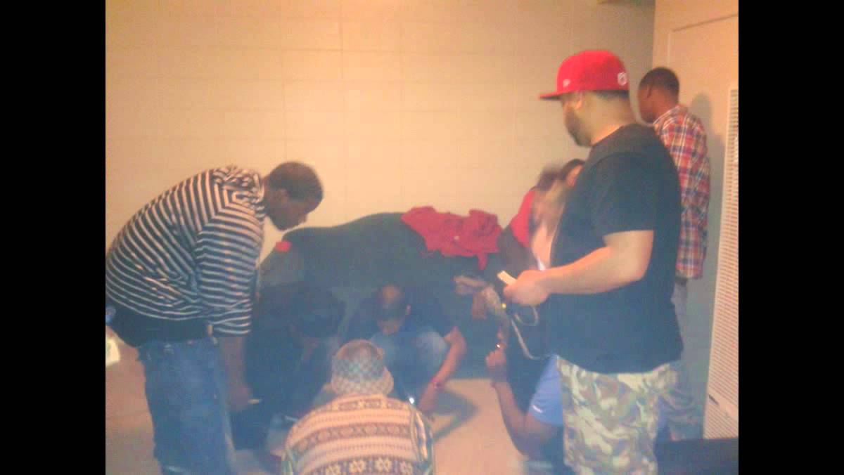 2013 Thugging HELLO ENT THE MIX TAPE MAC RIO FT K BLUCKA T SHISTY VIDEO COMMIN SOON 
