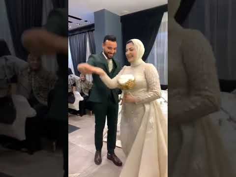 بطل الكوكب وحش الكون