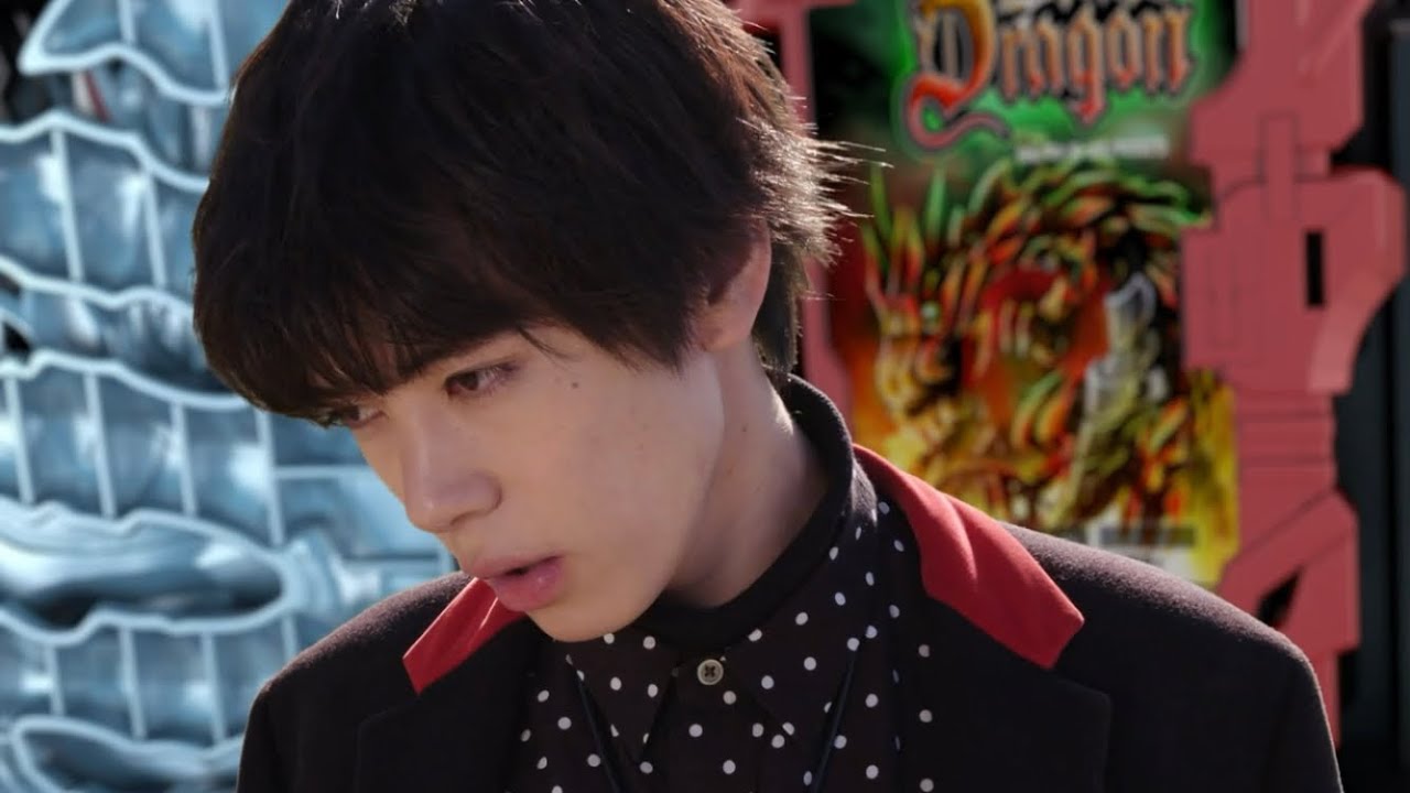 仮面ライダーセイバー プリミティブドラゴン初変身シーン