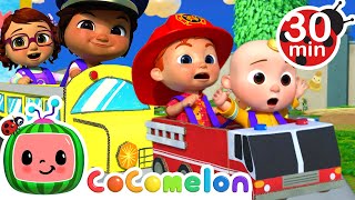 Wheels On The Bus Race | Nina's ABCs | CoComelon Songs for Kids \& Nursery Rhymes