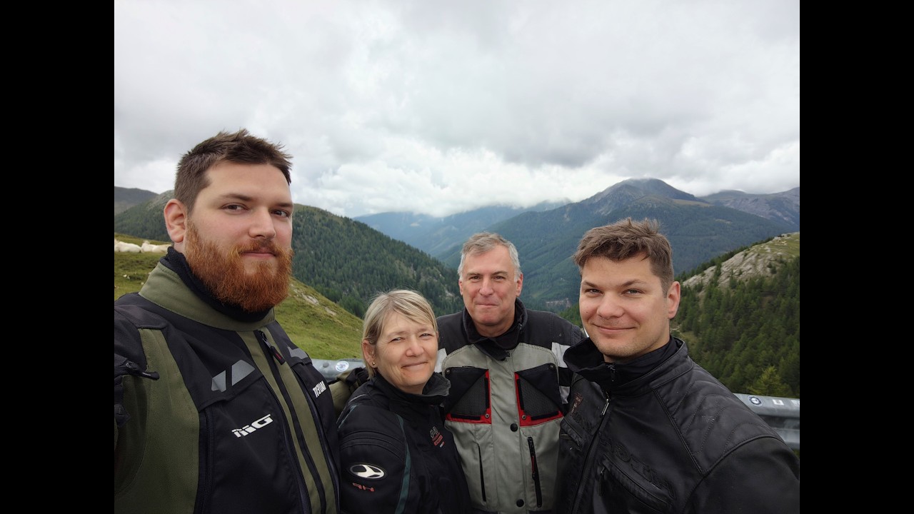 Megmutattuk a motorokat a Malta Hochalmstrassenak