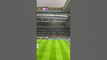 نشيد ريال مدريد من ملعب سانتياغو 