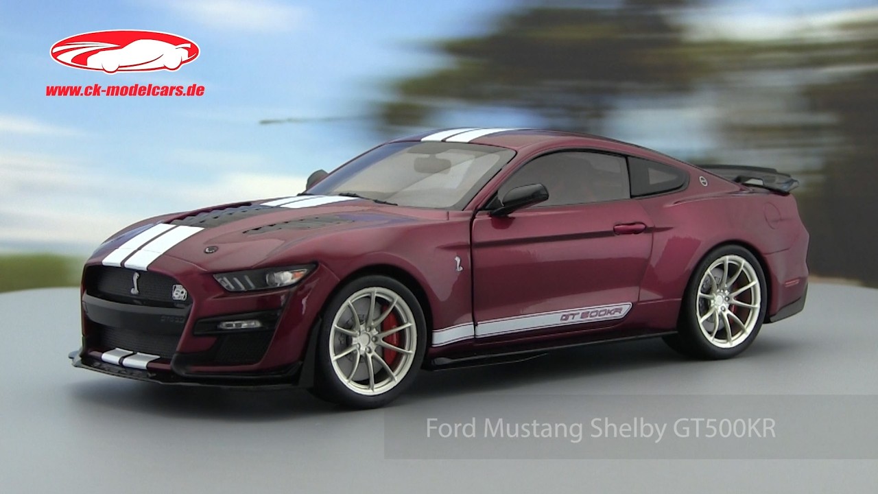 Solido 1:18 Ford Mustang Shelby GT500KR year 2023 purple metallic
