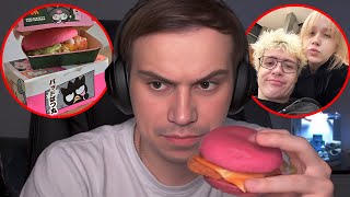 картинка: ГЛЕБ ПРОБУЕТ БУРГЕР Hello Kitty / ПРО МОРФИ И ДЕНЖЕРЛЕХУ | Sasavot