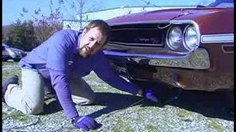 Connecting & Loading Truck Trailers : Attaching Winch Cables to Vehicles