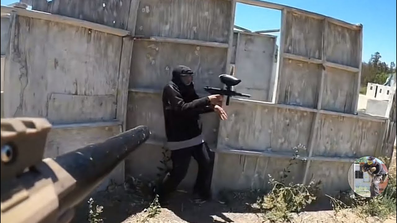 Caught an NPC lacking in Paintball at Sc village !😂