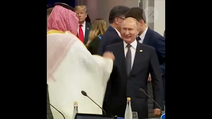 Putin, MBS Meet at G20 - DayDayNews