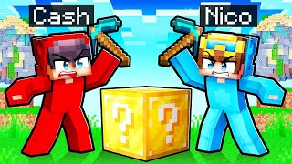 CASH vs NICO LUCKY BLOCK SKYWARS! / CASH vs NICO LUCKY BLOCK SKYWARS!