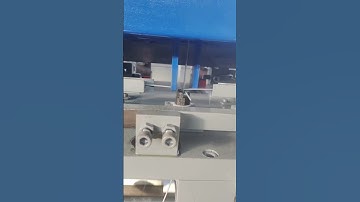 How does field fence machine twist wire#fieldfencemachine #farm #machinery #music #youtubeshorts