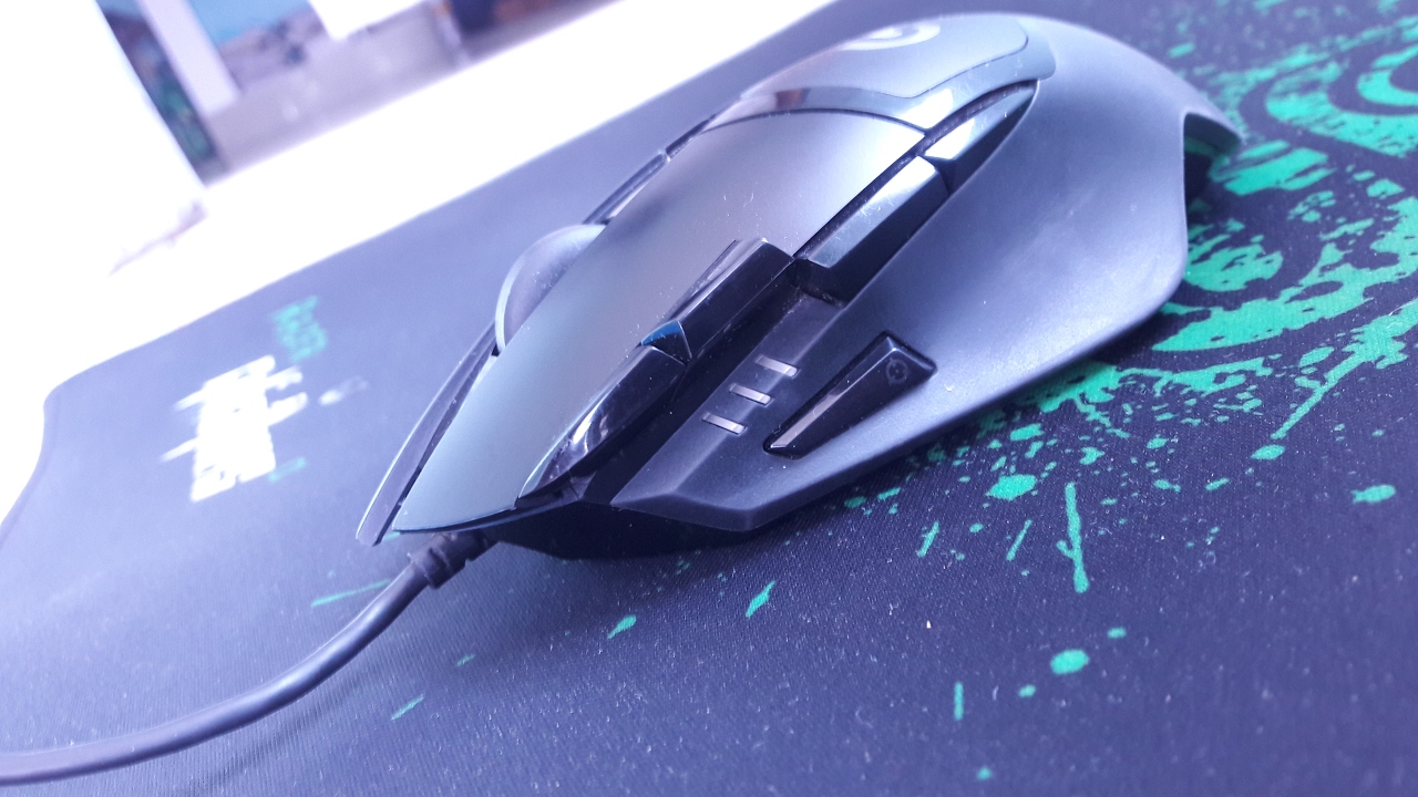 Мышь беспроводная vgn f1. Logitech g402 Mouse. Logitech g402 Hero. G402 Hyperion Fury. Logitech g402/MX.