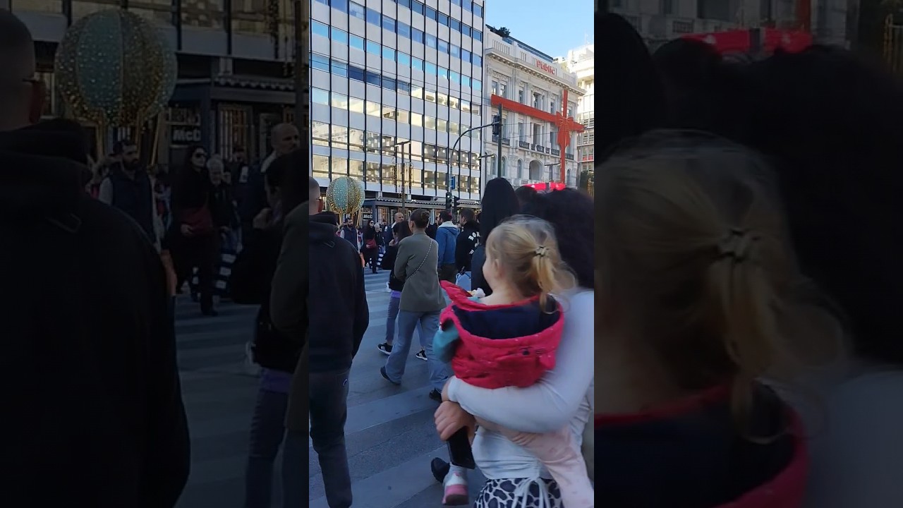 toooo busy Roads on Christmas 